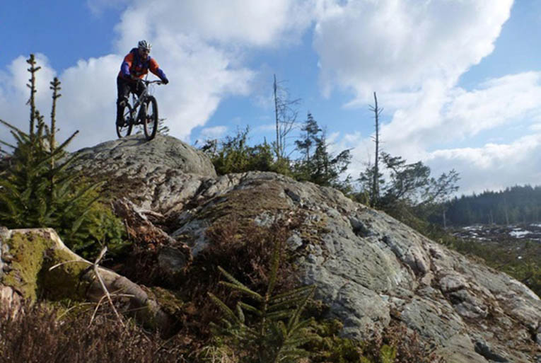 davagh mountain biking